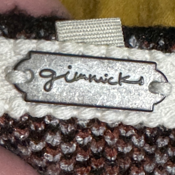 Gimmicks Lace-up Cropped Sweater Tank Top - Picture 4 of 7